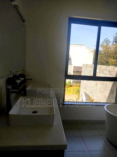 5bdrm Villa in Karen for Sale - Image 10