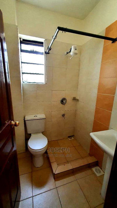 3bdrm Apartment in Valley Arcade for Sale - Image 15