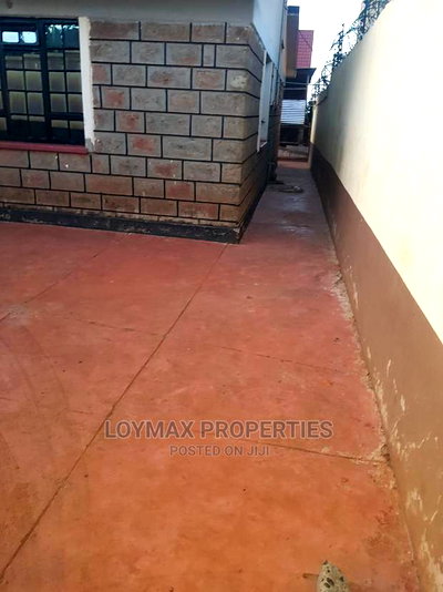 6bdrm Maisonette in Ngoigwa Estate for sale - Image 3