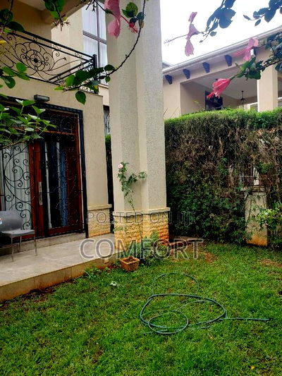 5bdrm Townhouse/Terrace in Lavington for sale - Image 1