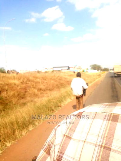 2.1 Acres in Gatitu Thika Fronting Garissa Road - Image 1