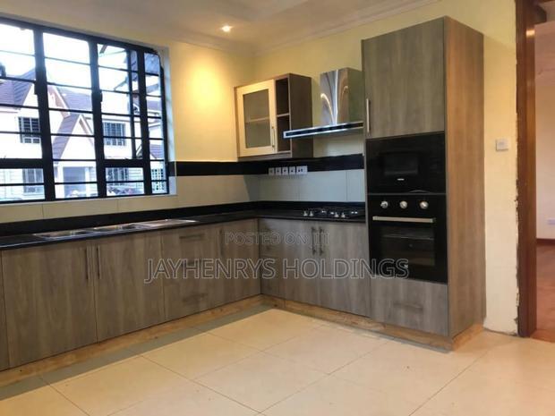 4bdrm House in Membley Estate for rent