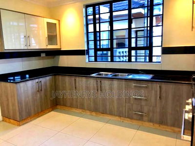 4bdrm House in Membley Estate for rent - Image 7