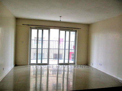 3bdrm Apartment in Imara Daima for sale - Image 4