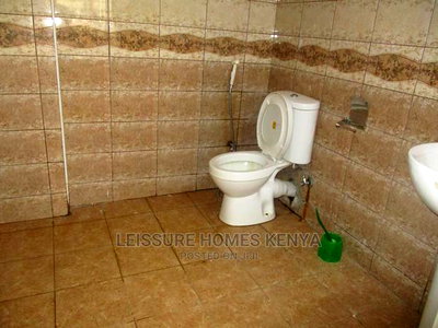 3bdrm Apartment in Imara Daima for sale - Image 12
