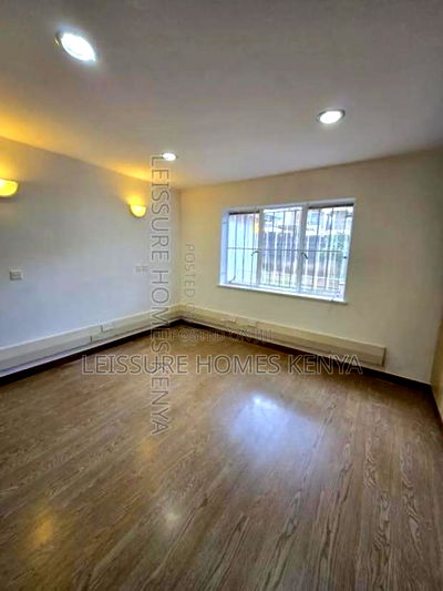 Commercial Offices on One Acre in Lavington - Image 8