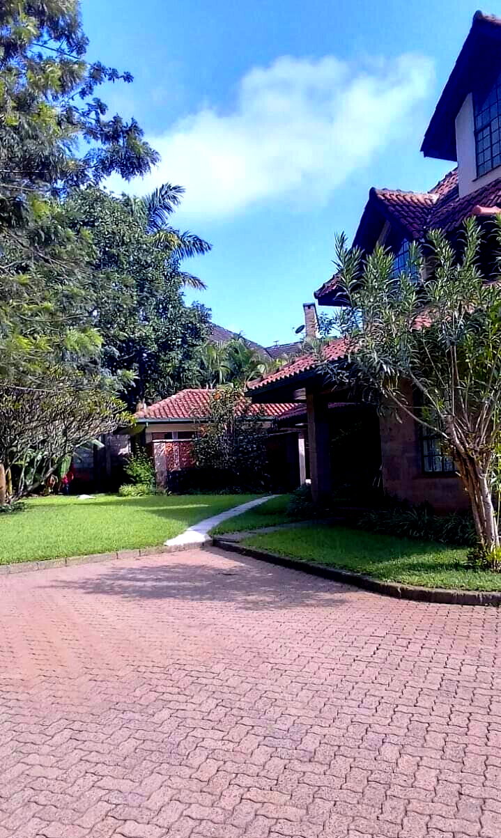 5-Ensuite Townhouse with DSQ in Lower Kabete - Nairobi