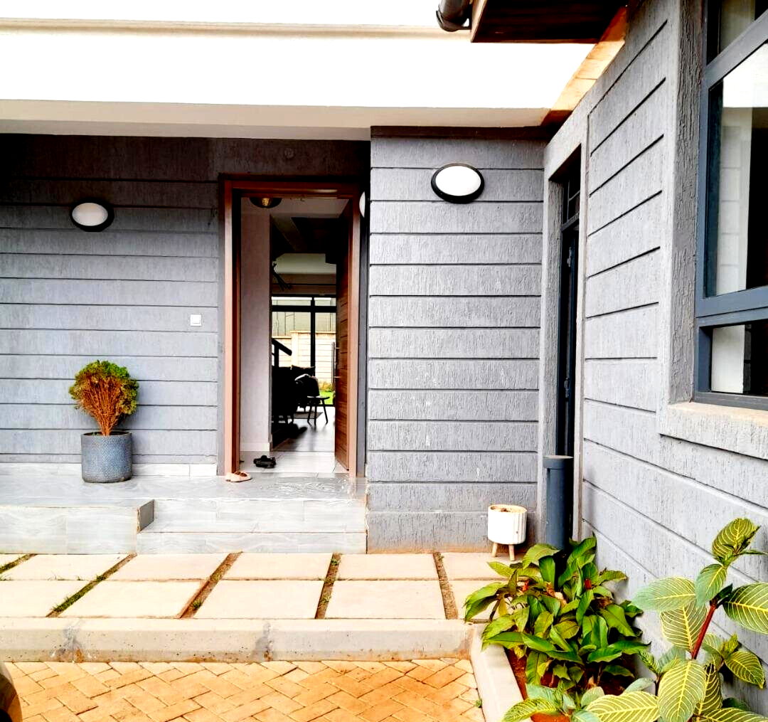 5BR All-Ensuite Townhouse with Clubhouse & Pool - Runda