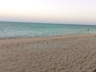 1.5 Acres Sandly Beach Plot in Shelly Beach - Image 4