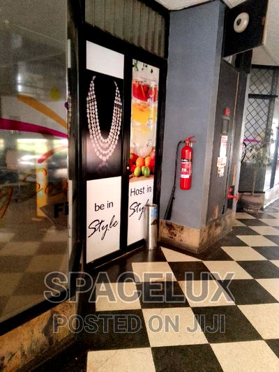 Indoor Restaurants 2400sqft - Image 3