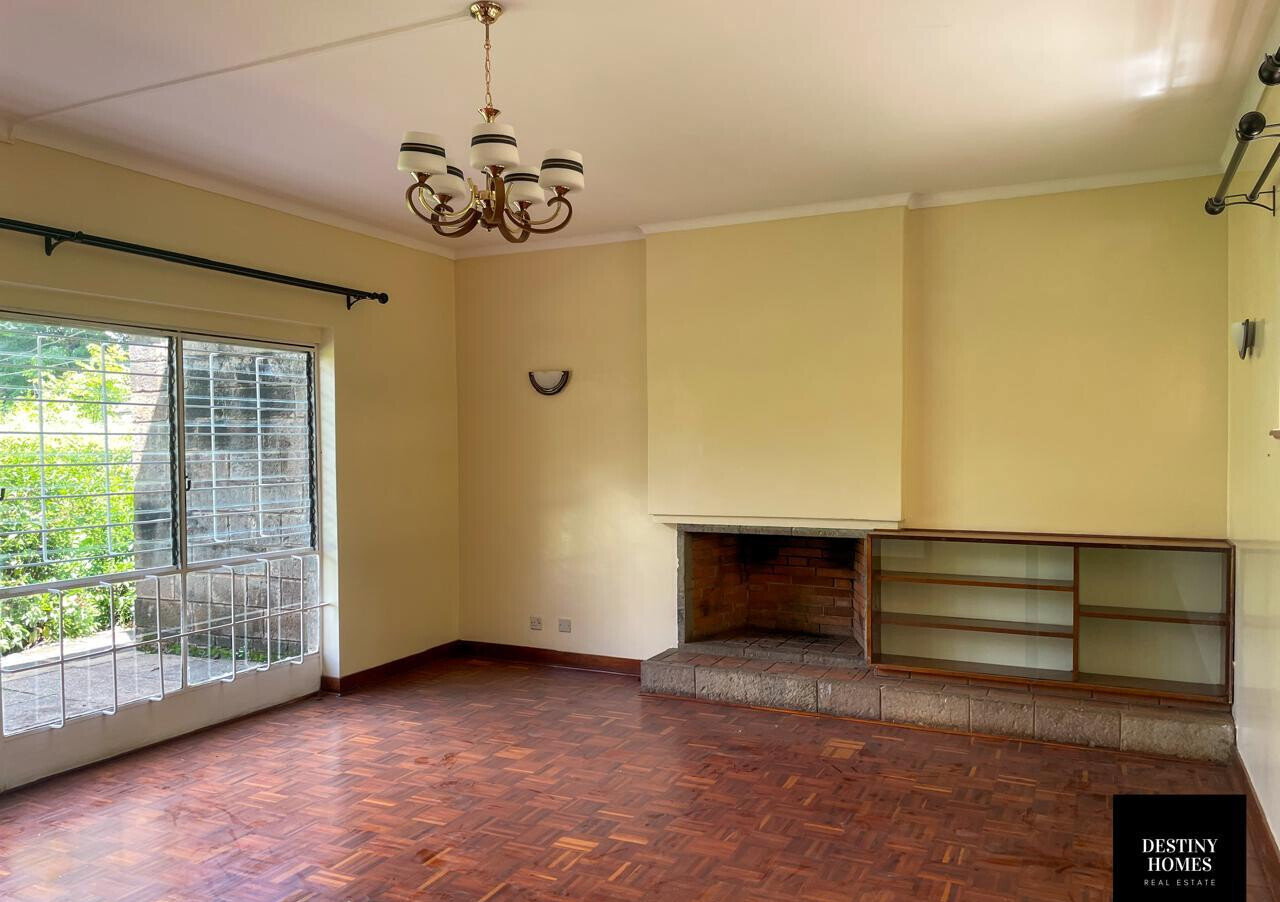 Diplomatic 5BR Home with Parking