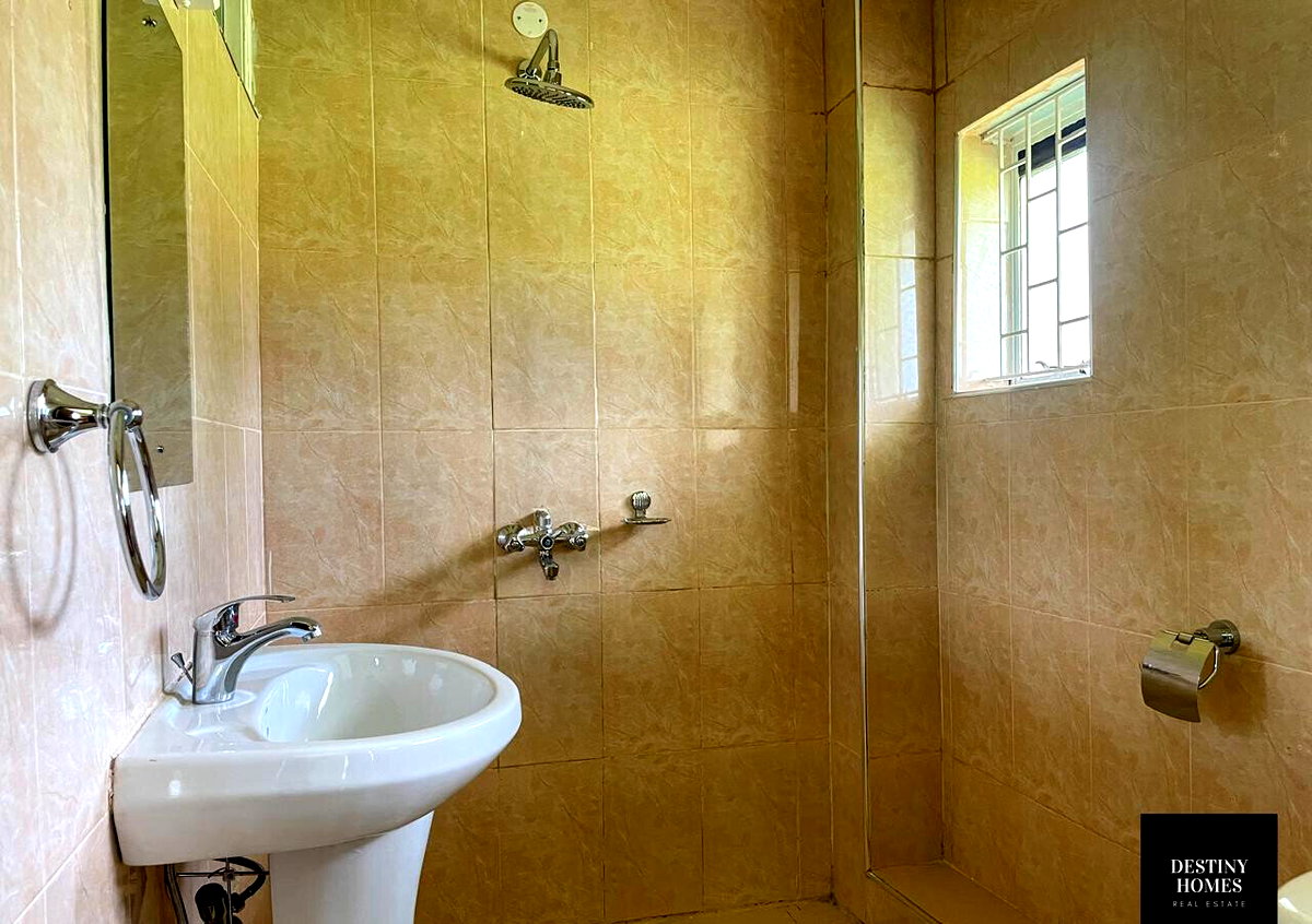 Diplomatic 5BR Home with Parking