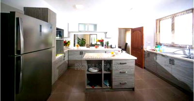 4bdrm Villa in Nyali for sale - Image 4