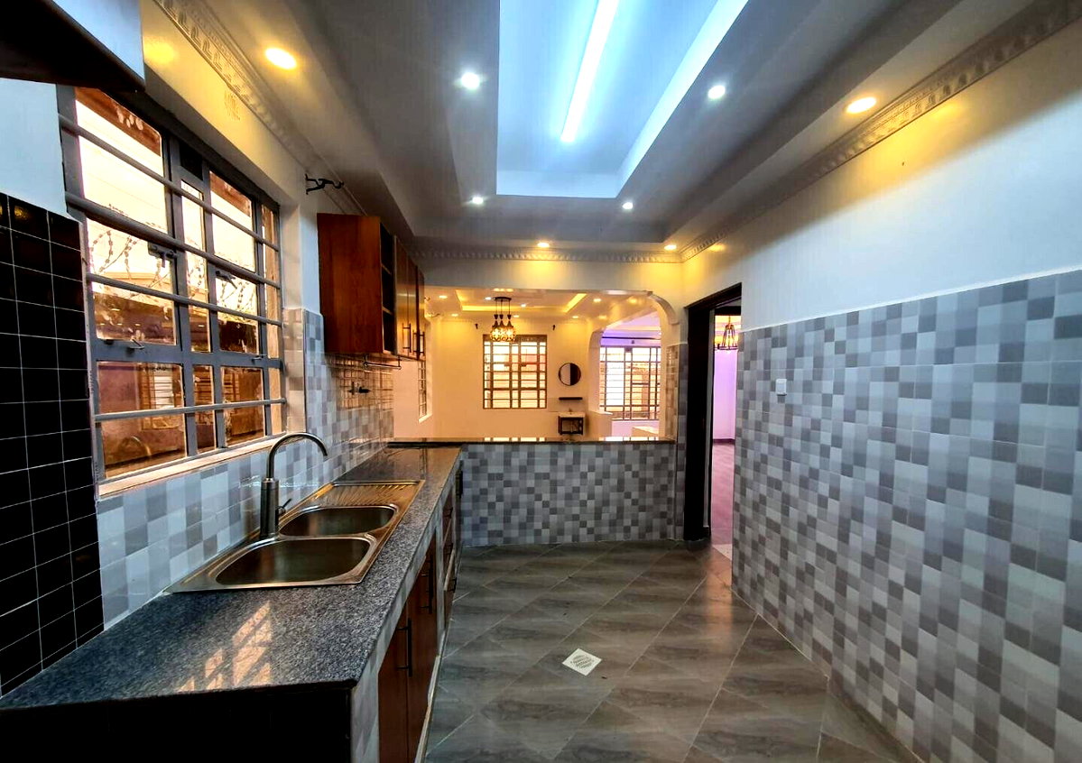 3BR Ensuite Bungalow on 40x80 with Ready Title - Ruiru Matangi