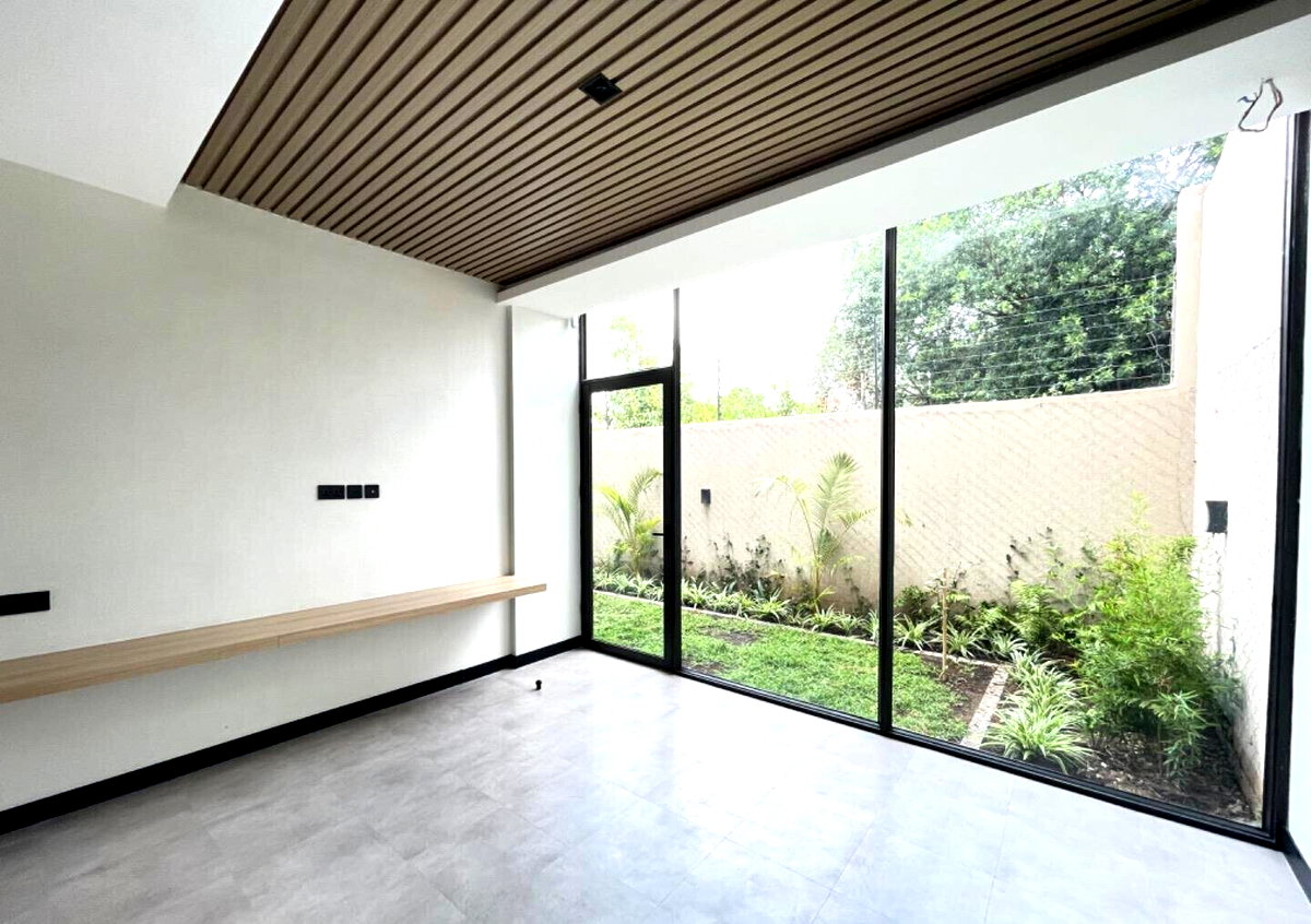 Quarter-Acre Contemporary Villa with Double-Height Ceilings - Lavington