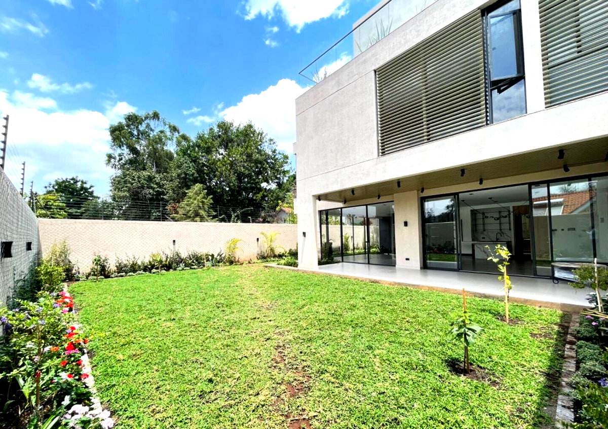 Quarter-Acre Contemporary Villa with Double-Height Ceilings - Lavington
