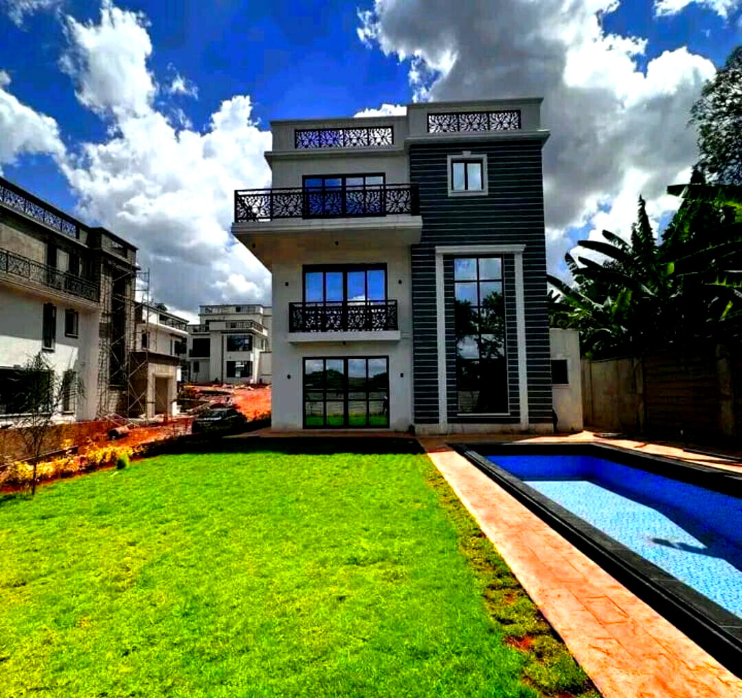 5-Ensuite Townhouse with Private Pool & Rooftop Terrace - Westlands