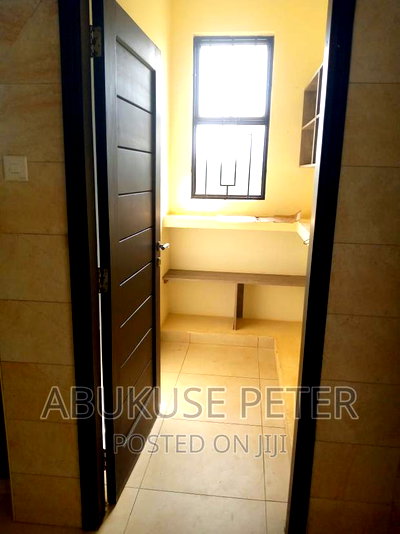 3bdrm Apartment in Nyali for rent - Image 7