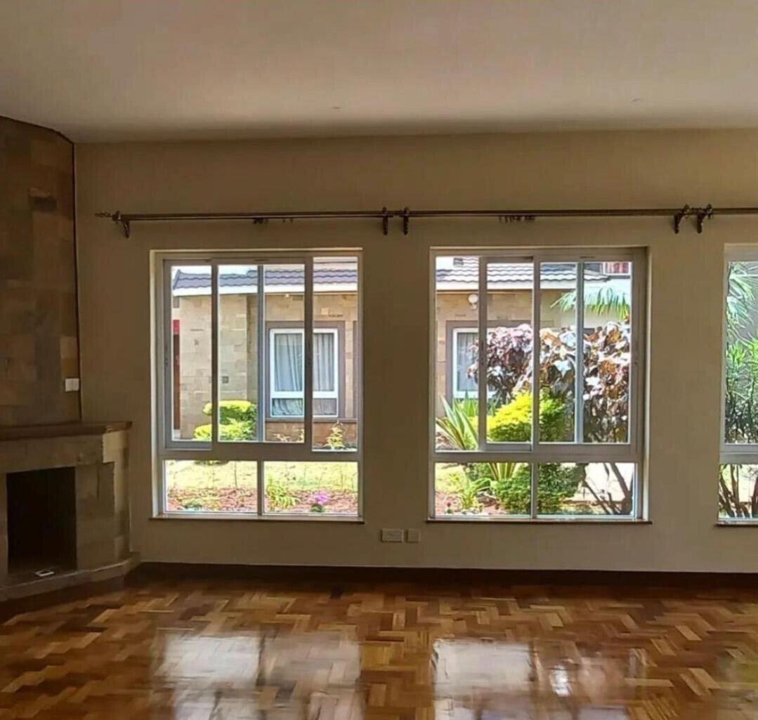 5-Ensuite Townhouse with Servant Quarter & Garden - Lavington