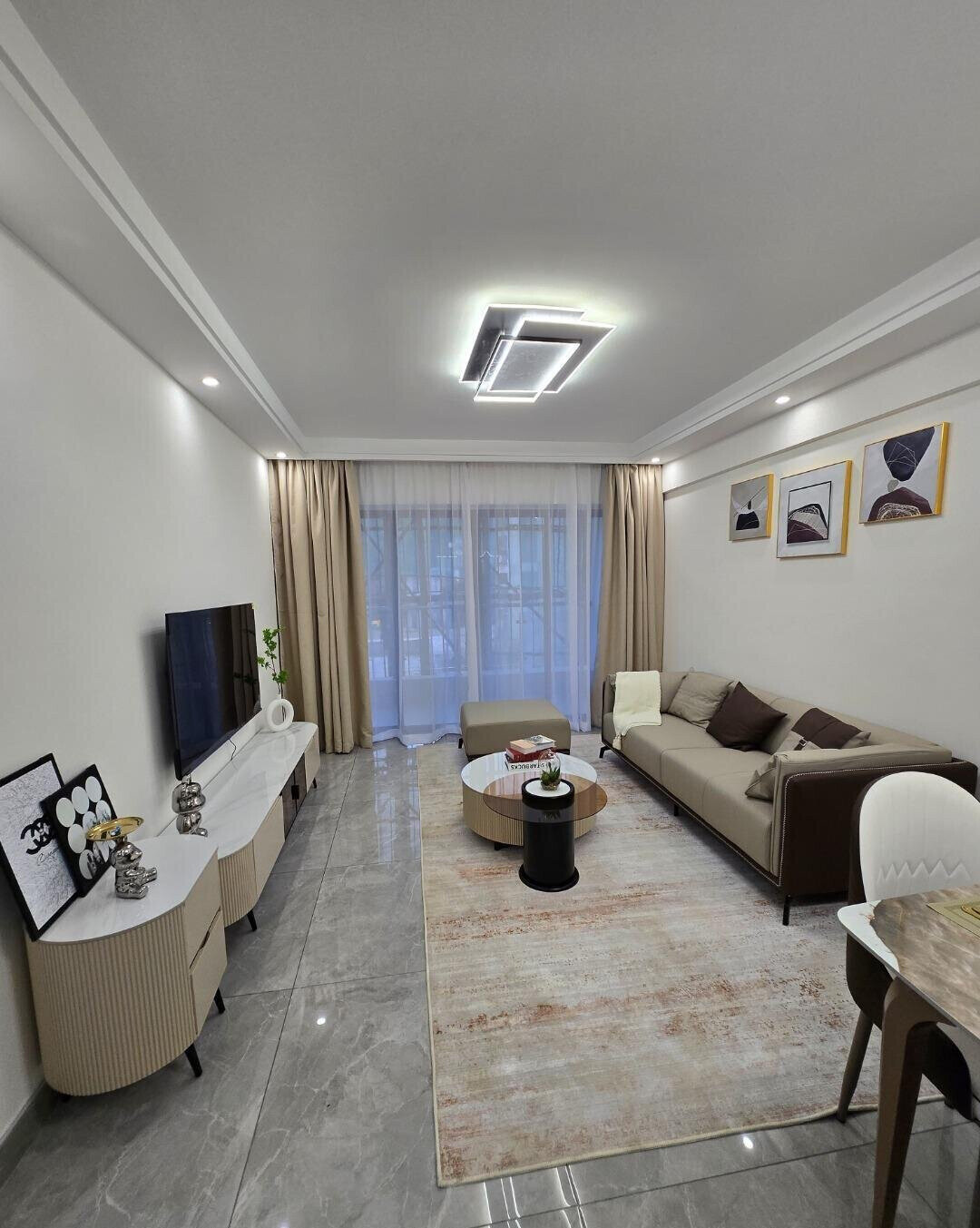 1BR at Crescent Residency with Coffee Lounge & Pool - Kileleshwa
