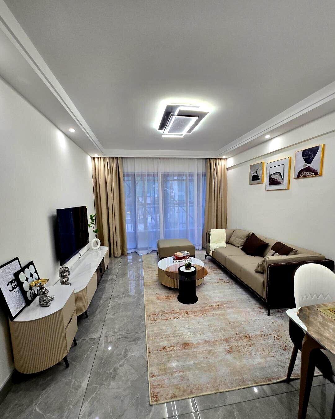 1BR at Crescent Residency with Coffee Lounge & Pool - Kileleshwa
