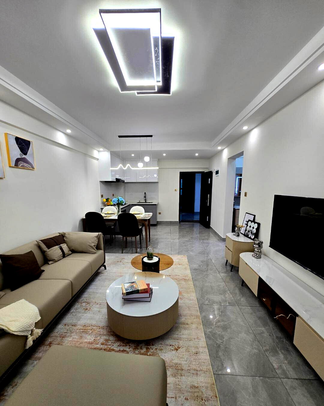 1BR at Crescent Residency with Coffee Lounge & Pool - Kileleshwa