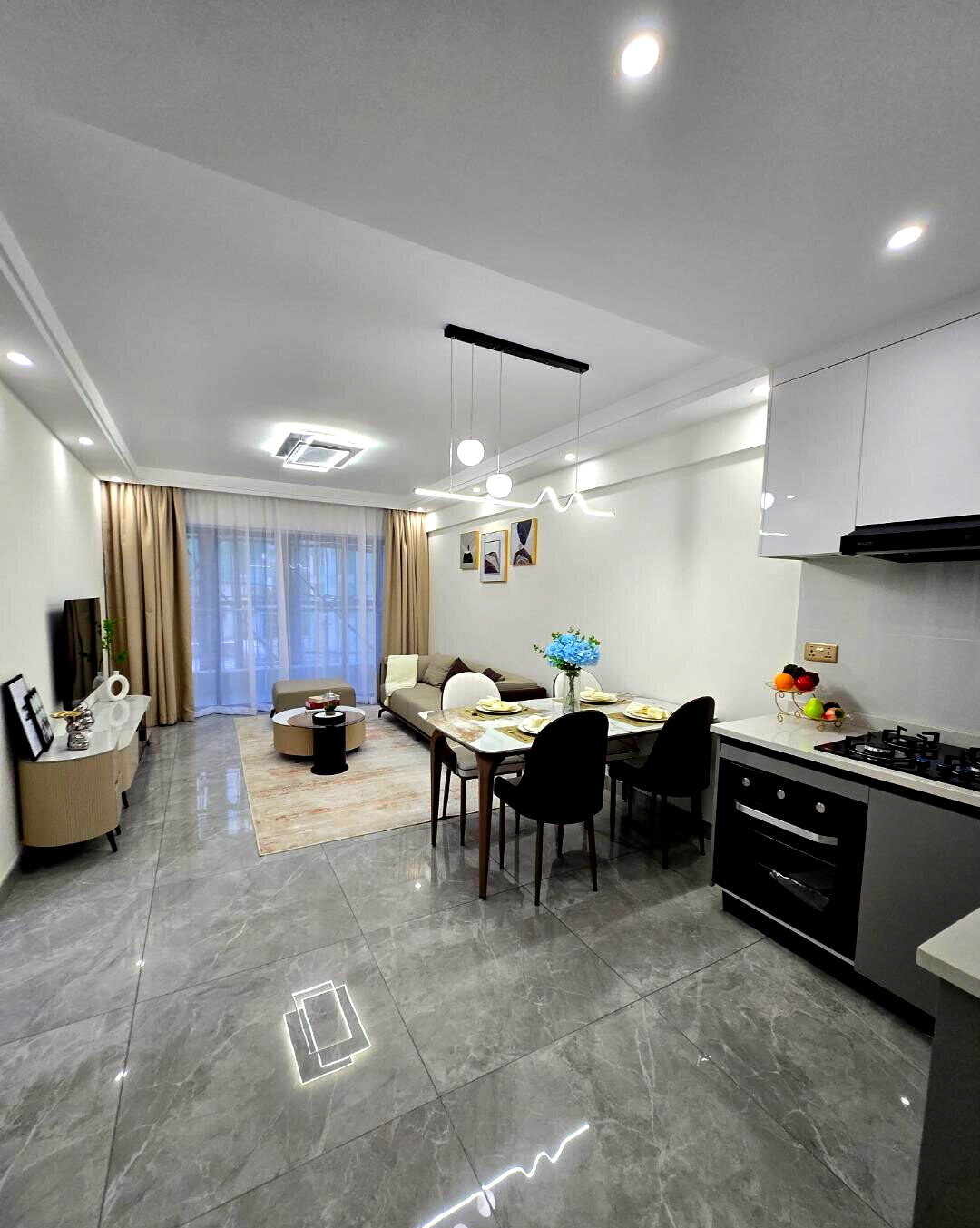 1BR at Crescent Residency with Coffee Lounge & Pool - Kileleshwa