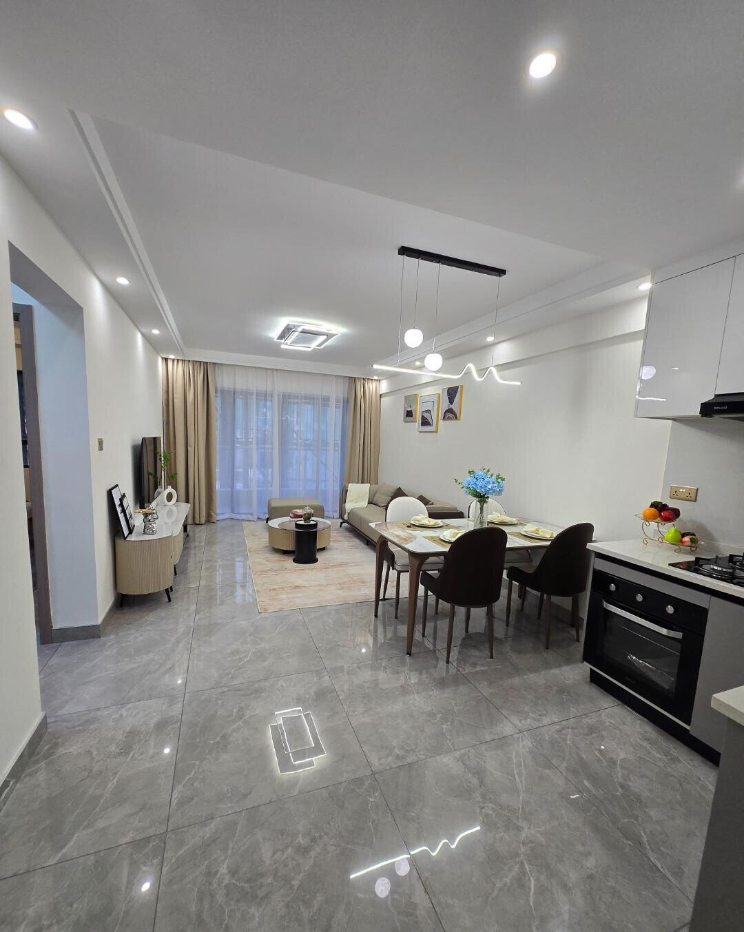 1BR at Crescent Residency with Coffee Lounge & Pool - Kileleshwa