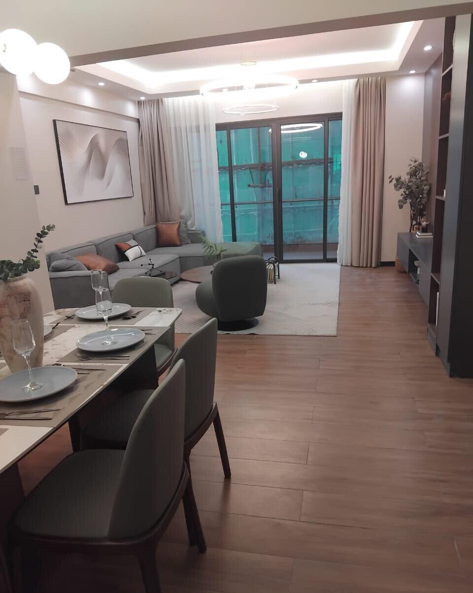 3BR with Heated Pool & Yoga Studio - Kilimani