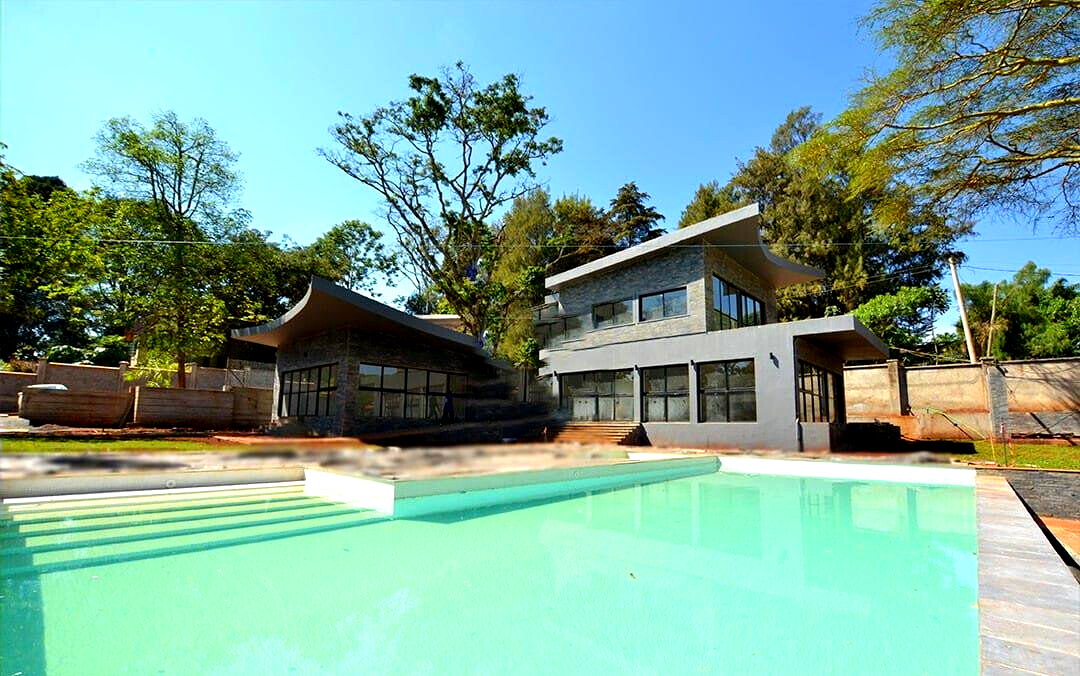 5-Ensuite Townhouse with Fireplace & Pool Access - Loresho
