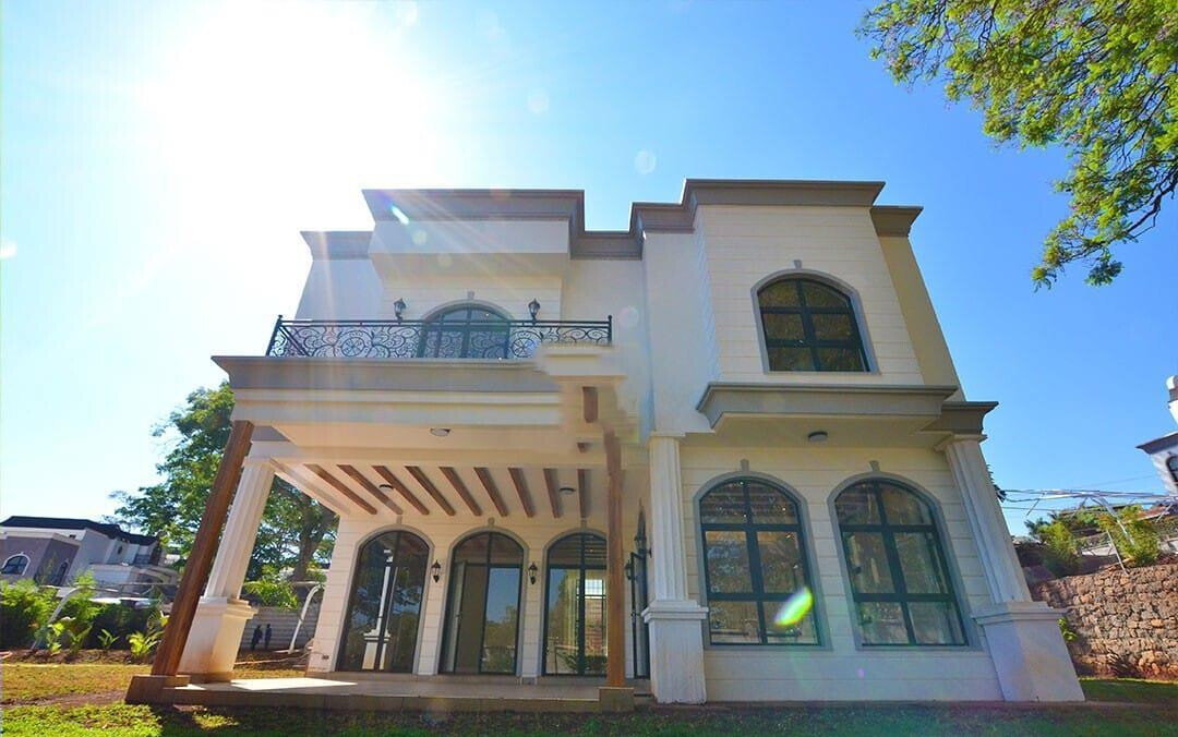 5-Ensuite Townhouse with Fireplace & Pool Access - Loresho