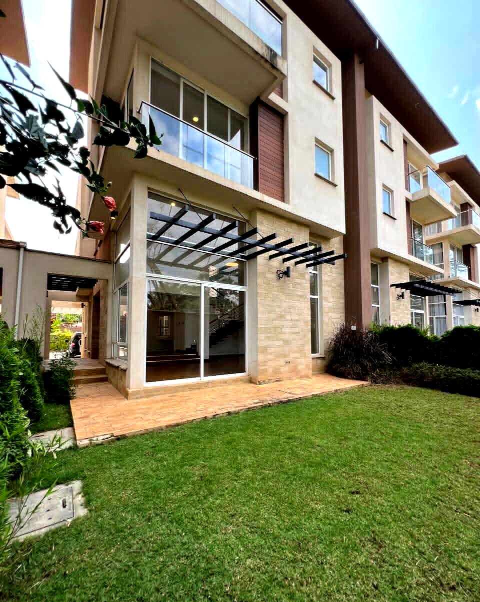 4-Ensuite Villa with DSQ & Gym Access - Lavington