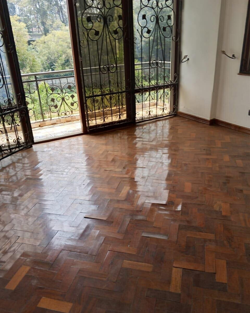 5-Bed Townhouse with DSQ & Backup Systems - Lavington