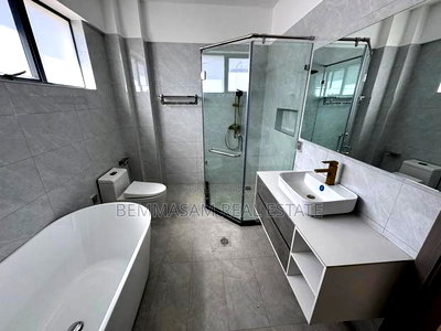 4bdrm Apartment in Lavington, Valley Arcade for sale - Image 2