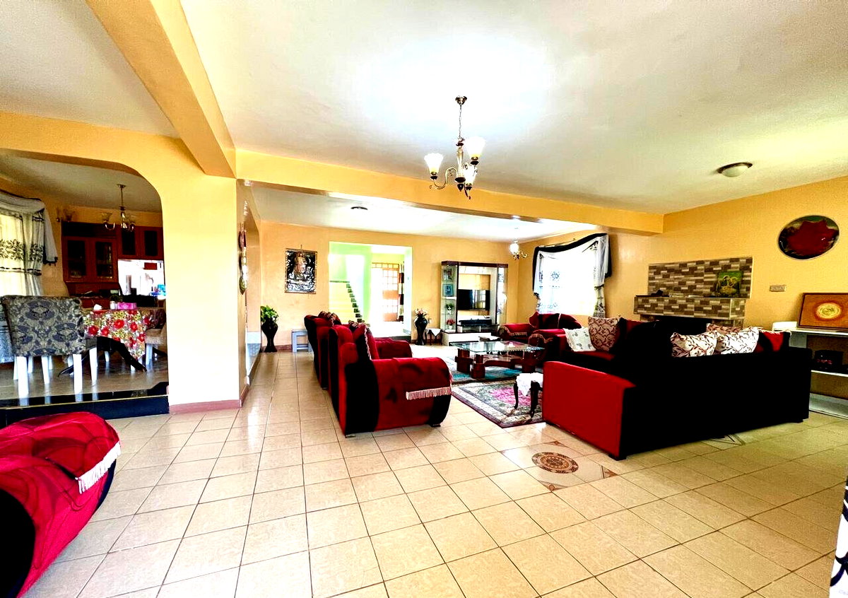 4BR All-Ensuite Townhouse on 50x100 with Mature Garden - Ruiru