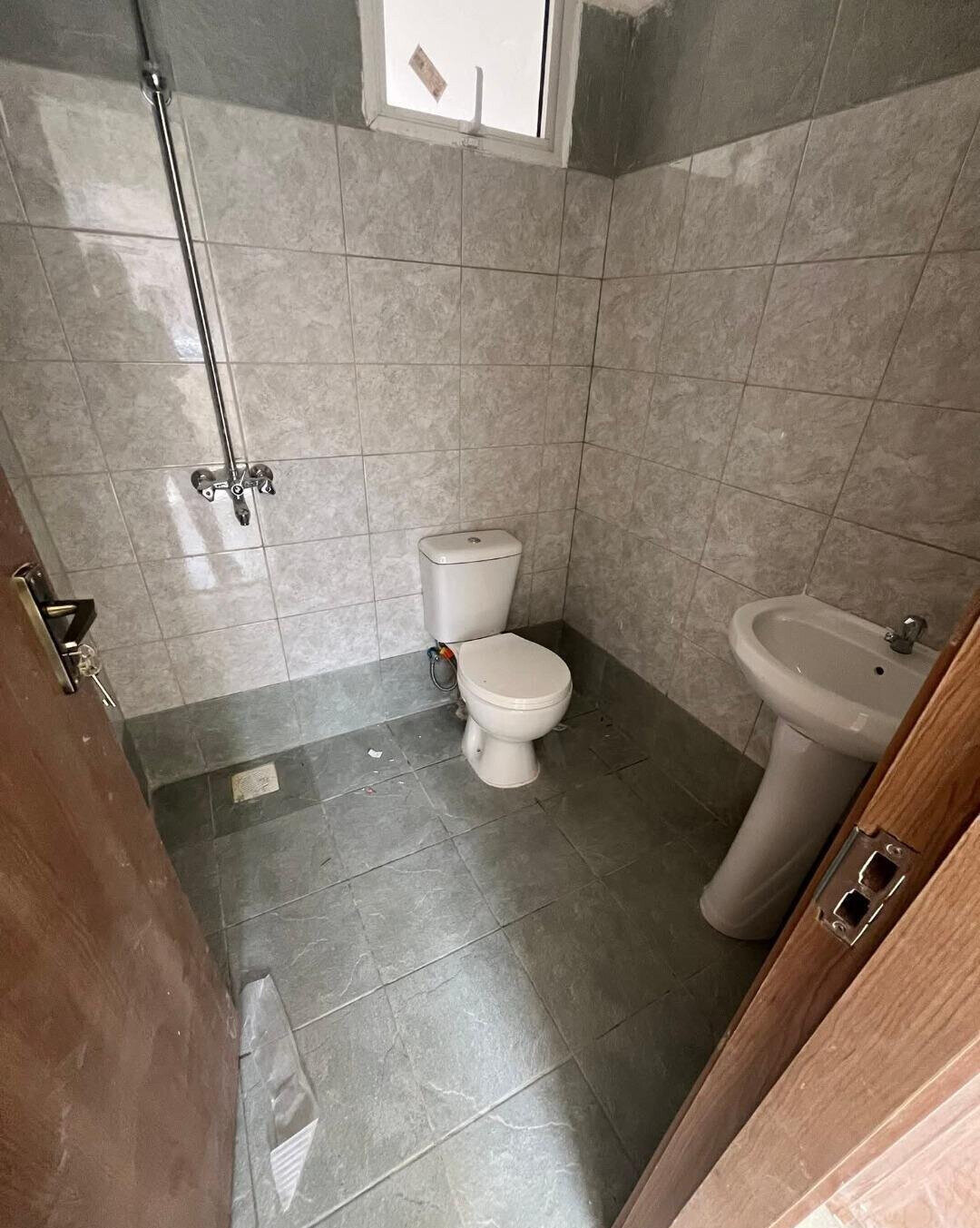 4BR Townhouse with DSQ on Gataka Road - Keys Ready