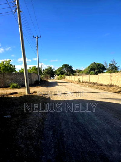 3/4 Acre Land for Sale Utange - Image 4