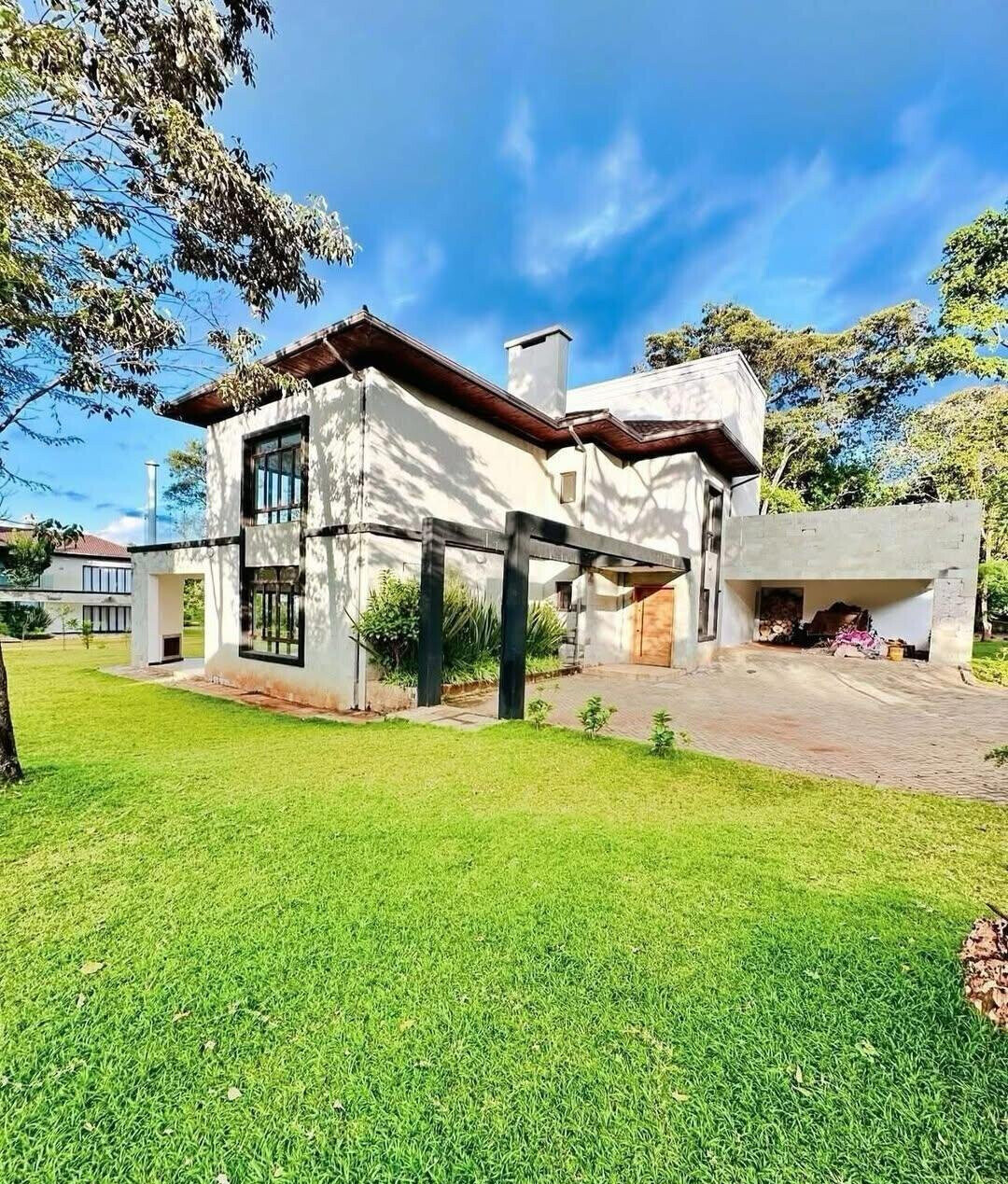 5-Bed Townhouse with DSQ & Forest Views – Naserian Villas, Karen