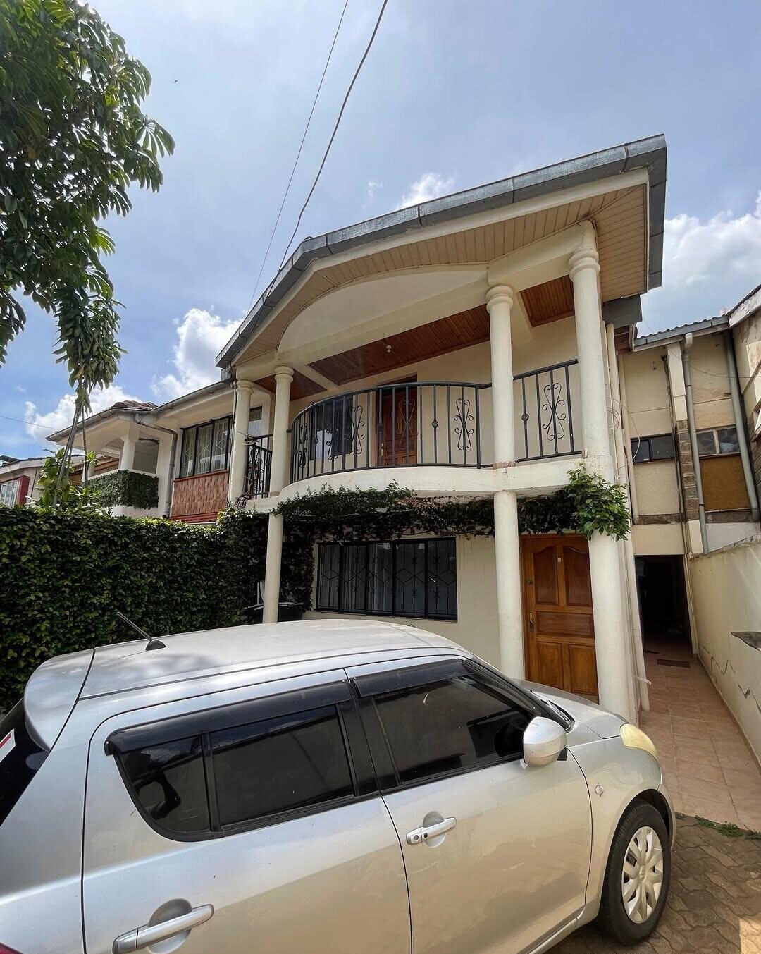 4-Bedroom Townhouse with DSQ & Private Balconies - Lavington