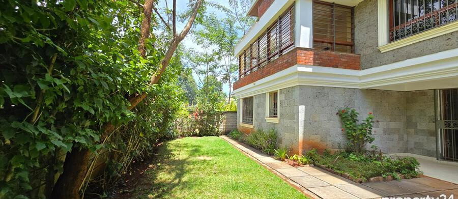 5-Ensuite Villa with Pool & Solar Heating - Spring Valley
