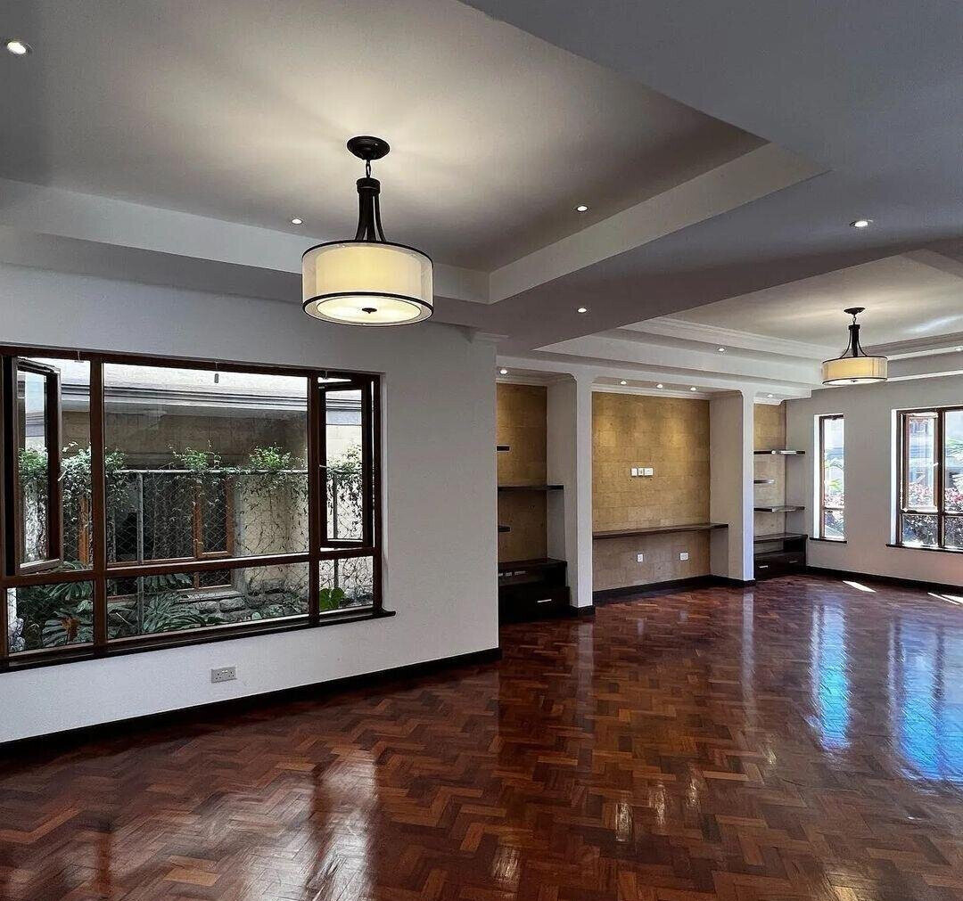 5-Ensuite Townhouse with Backup Generator - Lavington Gated