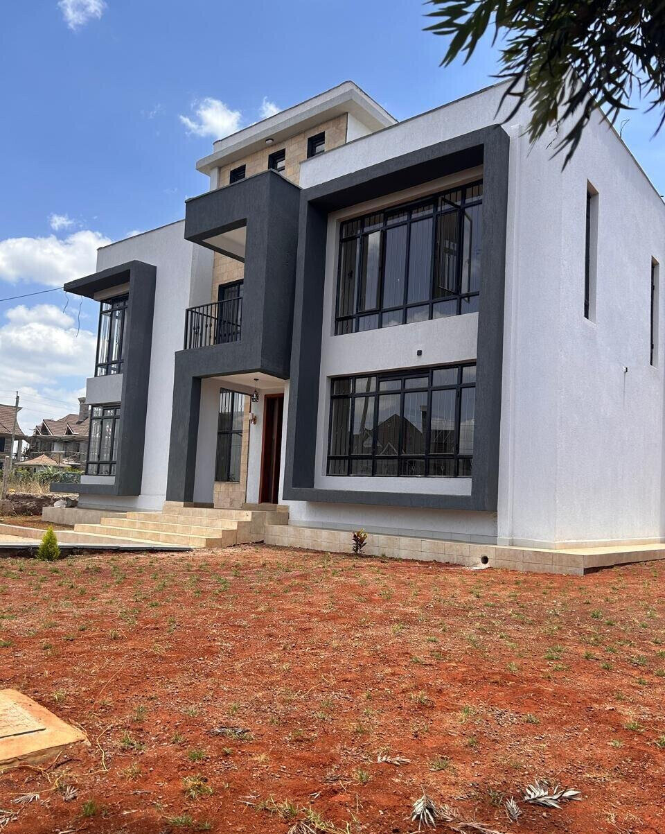 Distress Sale: 4BR All-Ensuite Townhouse with Office - Mugutha, Ruiru