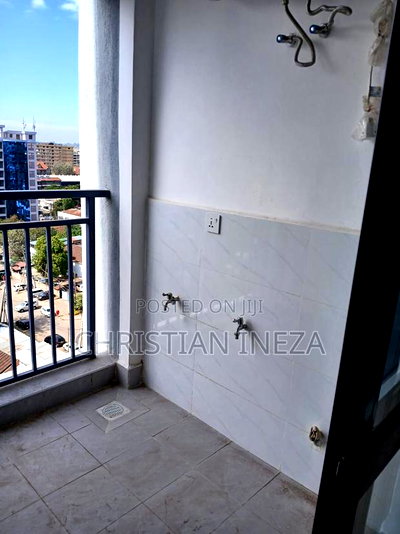 1bdrm Apartment in Hurlingham for sale - Image 3
