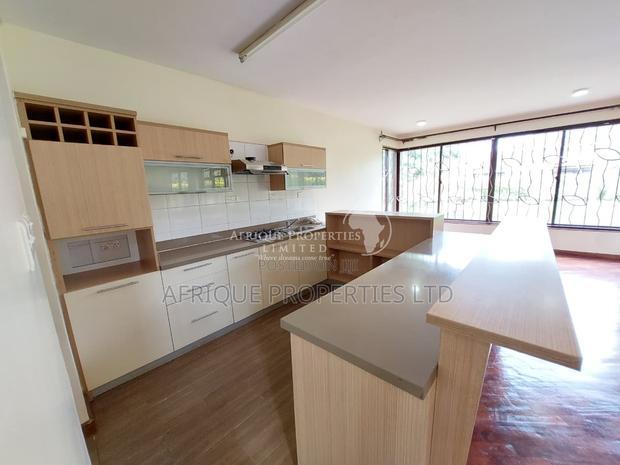 4bdrm Mansion in Ridgways, Ridgeways for rent