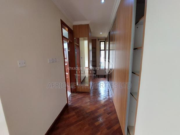 4bdrm Mansion in Ridgways, Ridgeways for rent