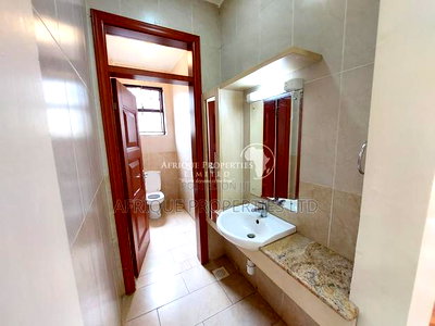 4bdrm Mansion in Ridgways, Ridgeways for rent - Image 12