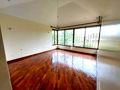 4bdrm Mansion in Ridgways, Ridgeways for rent - Image 7