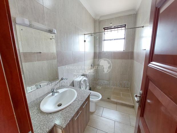 4bdrm Mansion in Ridgways, Ridgeways for rent