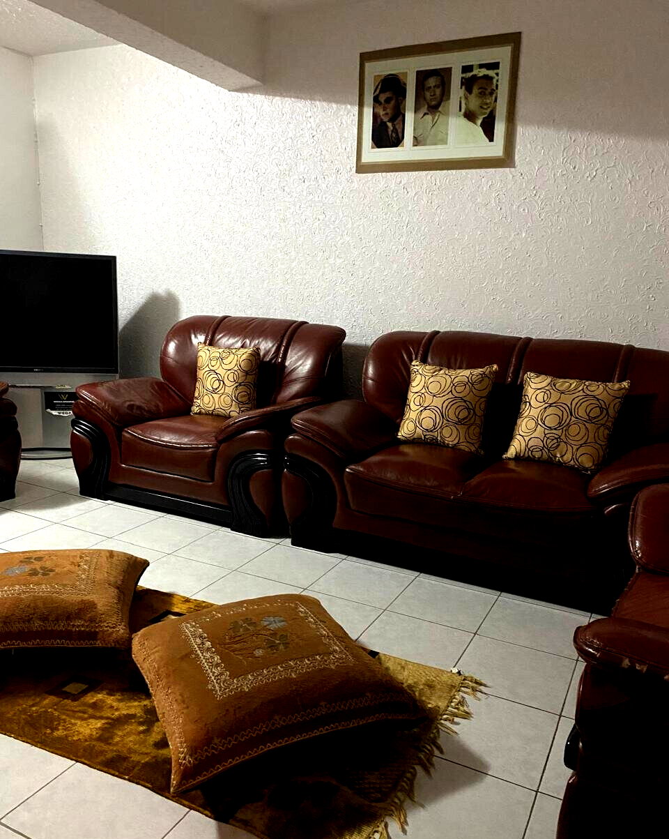Corner 4BR Maisonette with DSQ & Walk-in Closets - South C