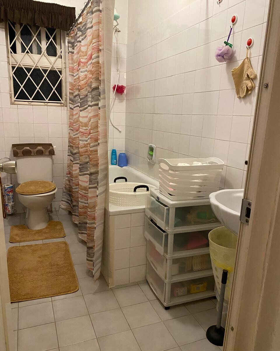 Corner 4BR Maisonette with DSQ & Walk-in Closets - South C